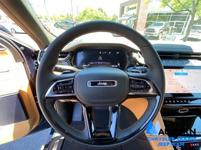 New 2026 Fathom Blue Pearl-Coat Exterior Paint Jeep Summit image 37