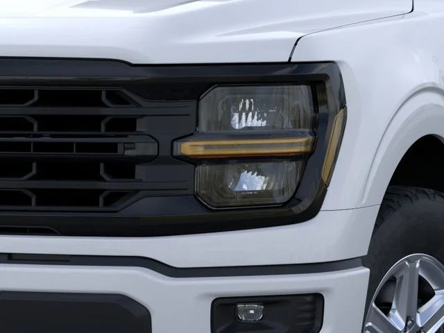 New 2026 Oxford White Ford XLT image 18