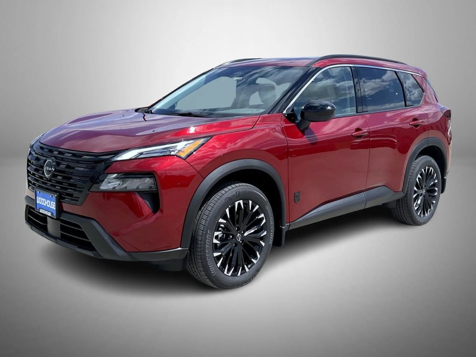 2026 Nissan Rogue Dark Armor AWD's photo