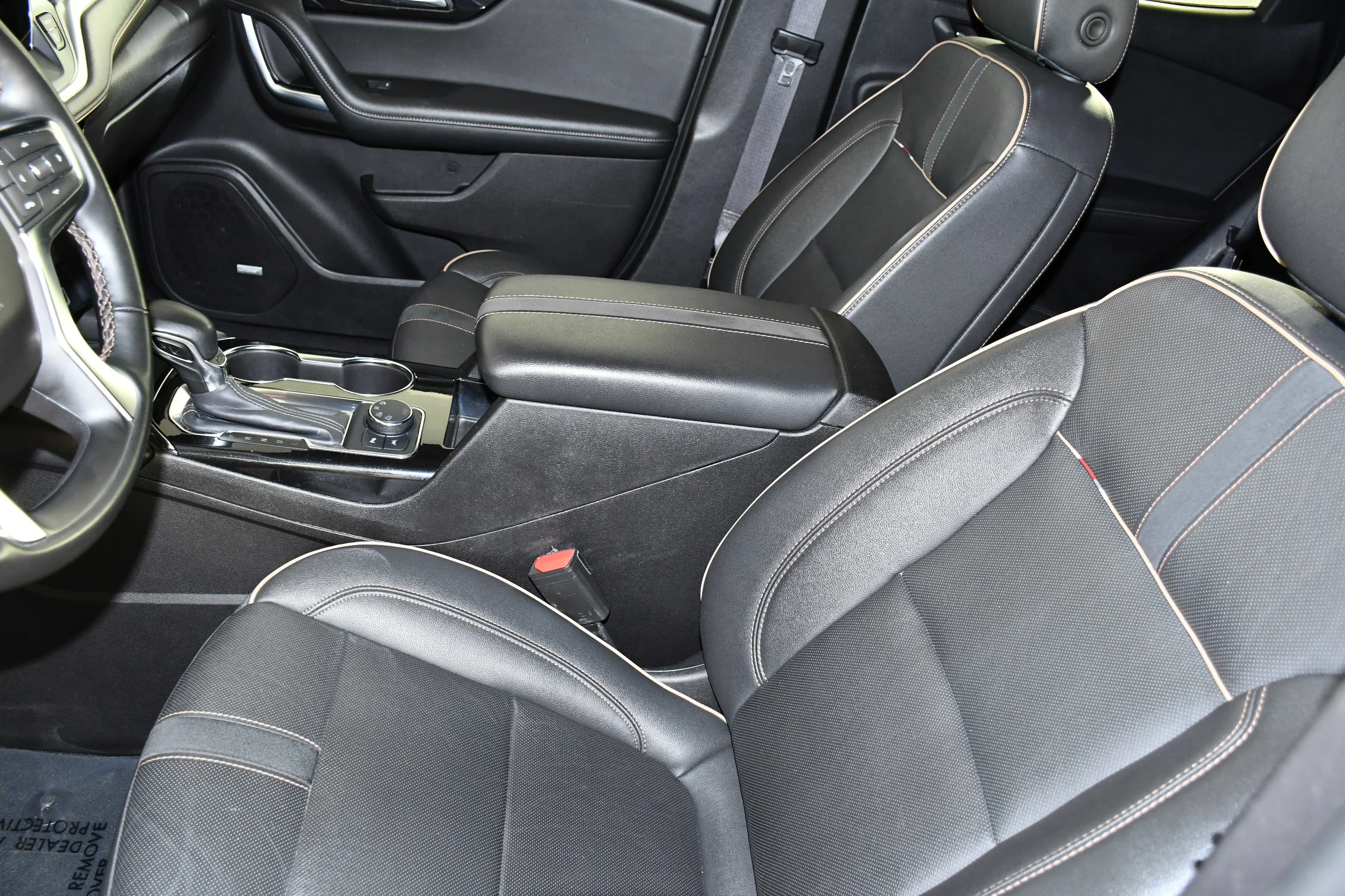Used 2024 Black Chevrolet Premier image 38