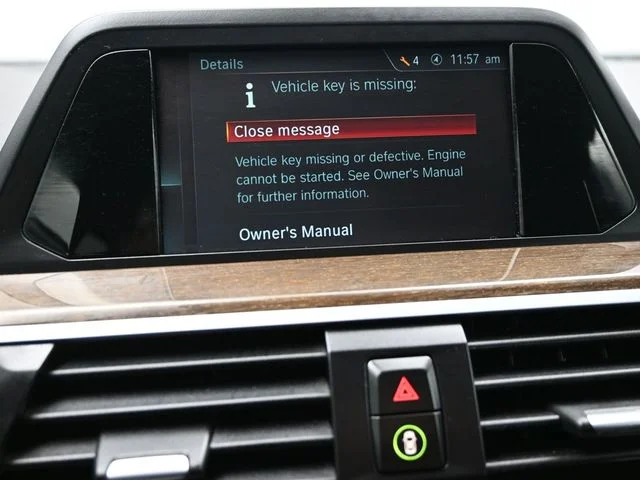 Used 2019 Black BMW sDrive30i image 20