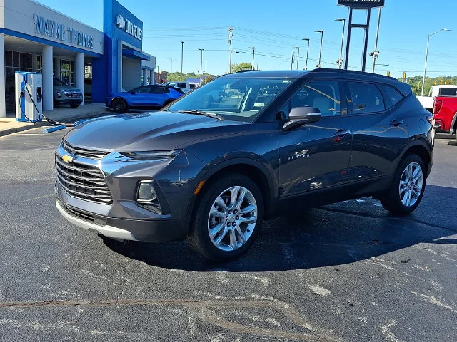 Used 2022 Gray Chevrolet LT image 3