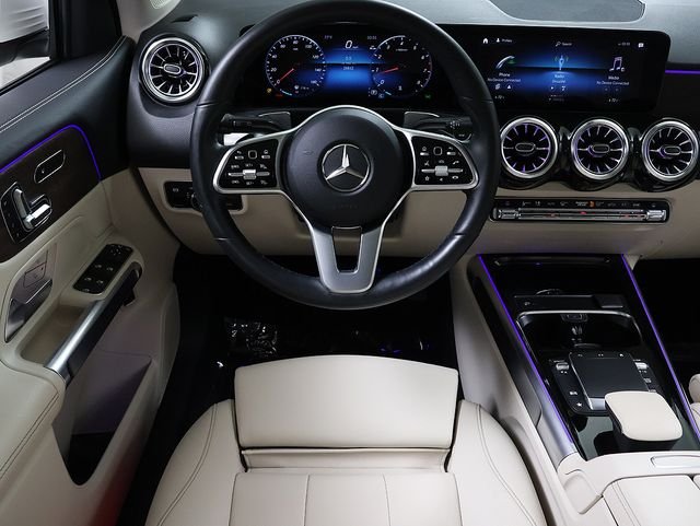 Certified Used 2023 Polar White Mercedes-Benz GLB 250 image 14