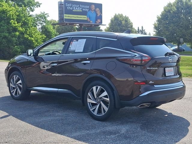 Used 2019 Brown Nissan SL image 7