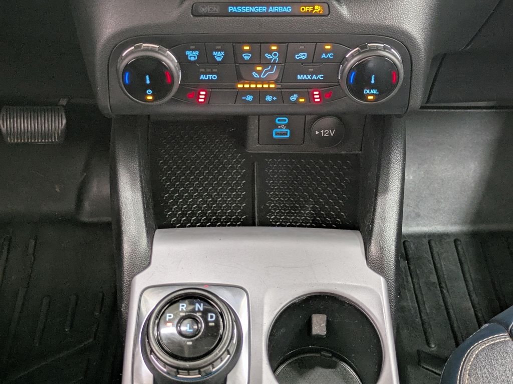 Used 2022 Orange Ford Outer Banks image 38