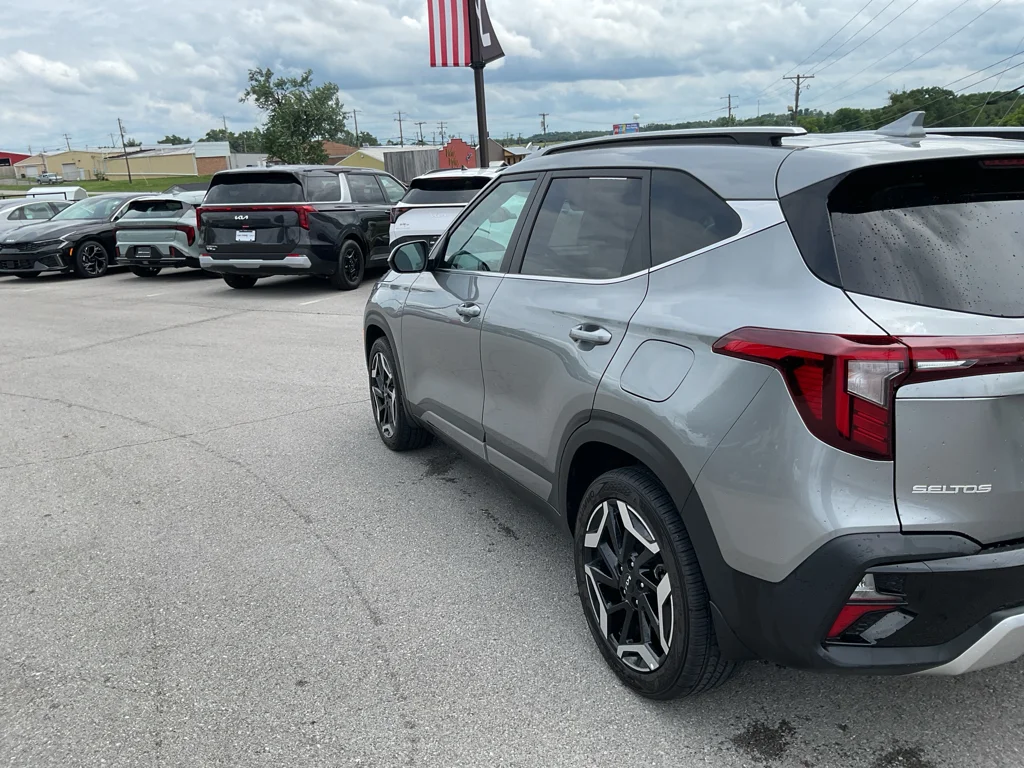 Certified Used 2024 Steel Gray Kia SX image 8