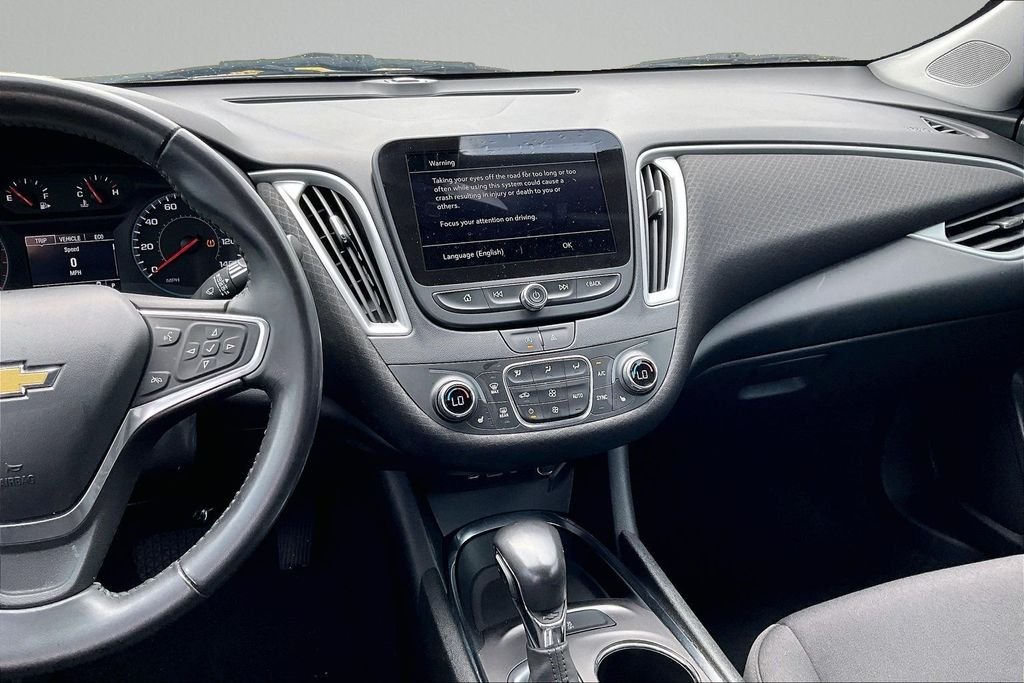 Used 2022 Black Chevrolet LT image 6
