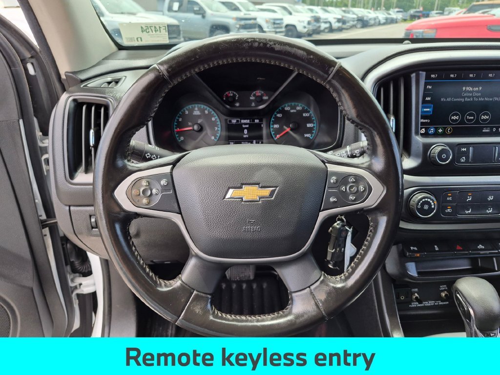 Used 2022 White Chevrolet LT image 15