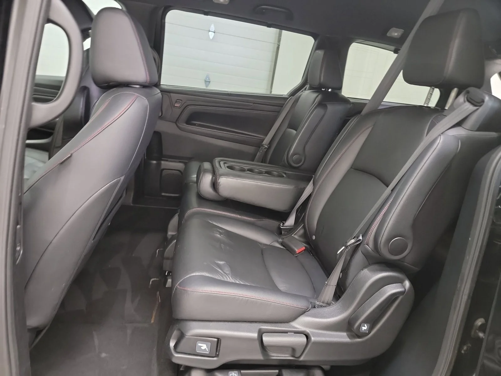 2023 Honda Odyssey SPORT - Photo 28