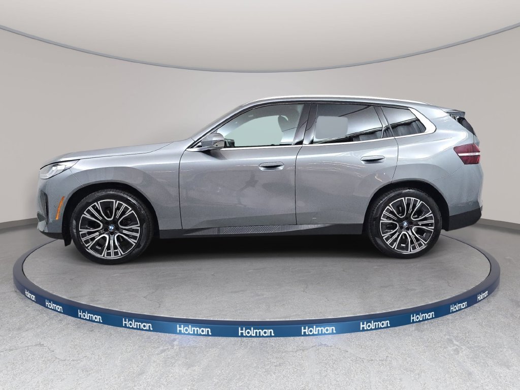 Used 2026 Skyscraper Grey Metallic BMW 30 xDrive image 9