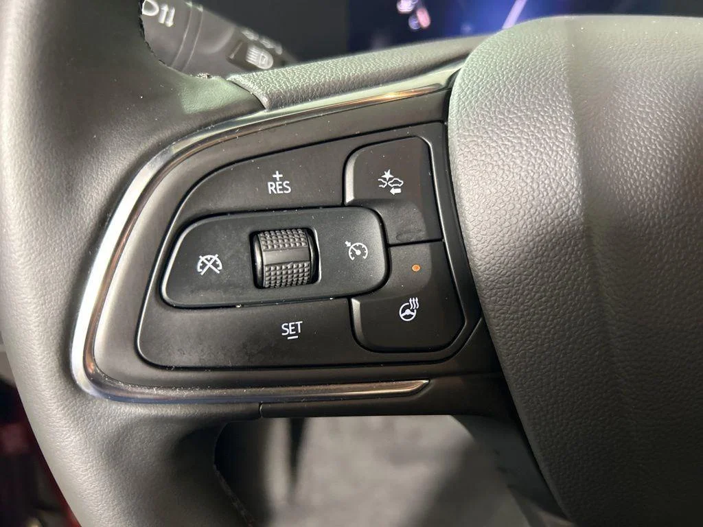 Used 2025 Cinnabar Metallic Buick Preferred image 21