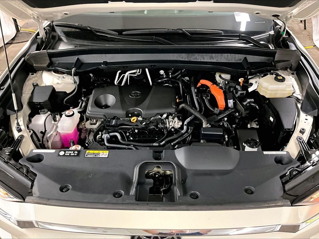 Used 2024 White Toyota XLE image 29