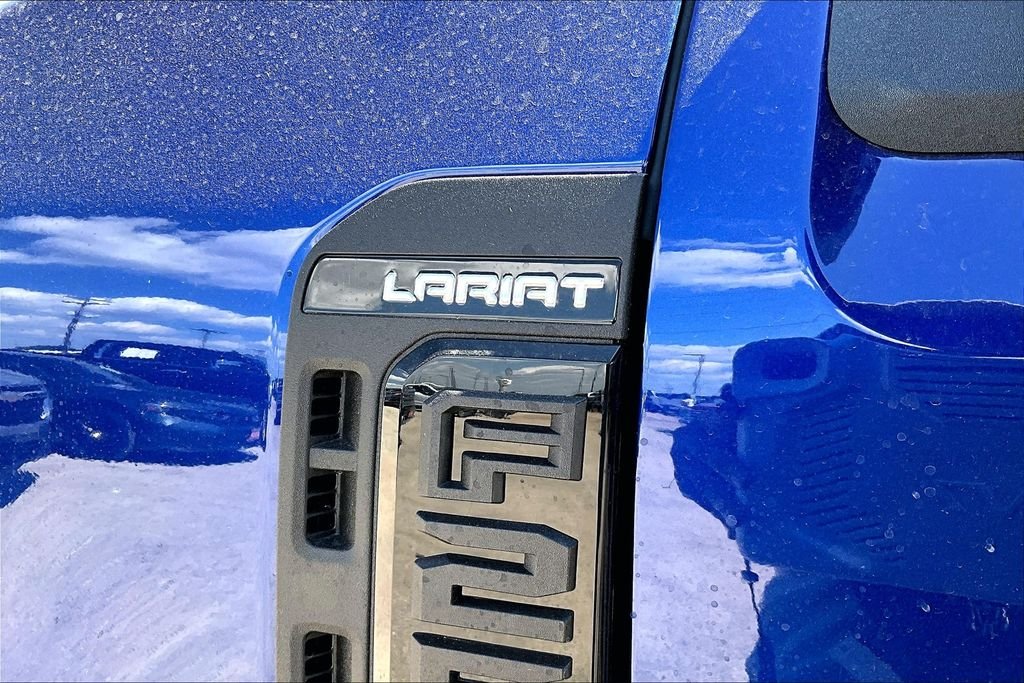 New 2026 Ford Super Duty F-250 Lariat 4D Crew Cab