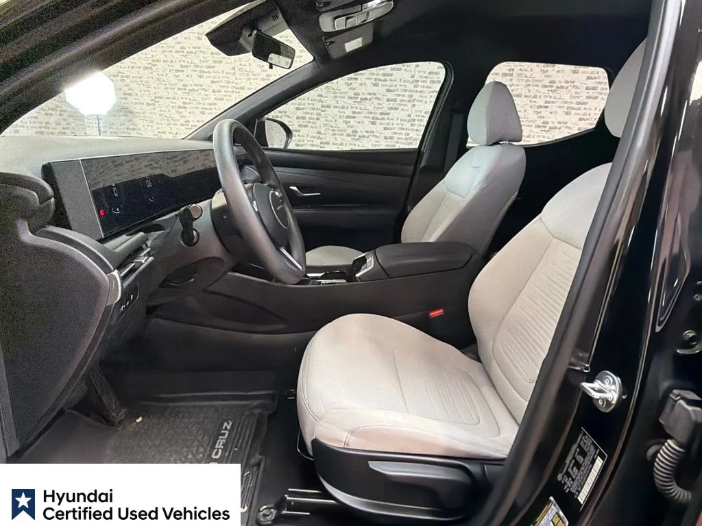 Certified Used 2026 Phantom Black Hyundai SE image 27