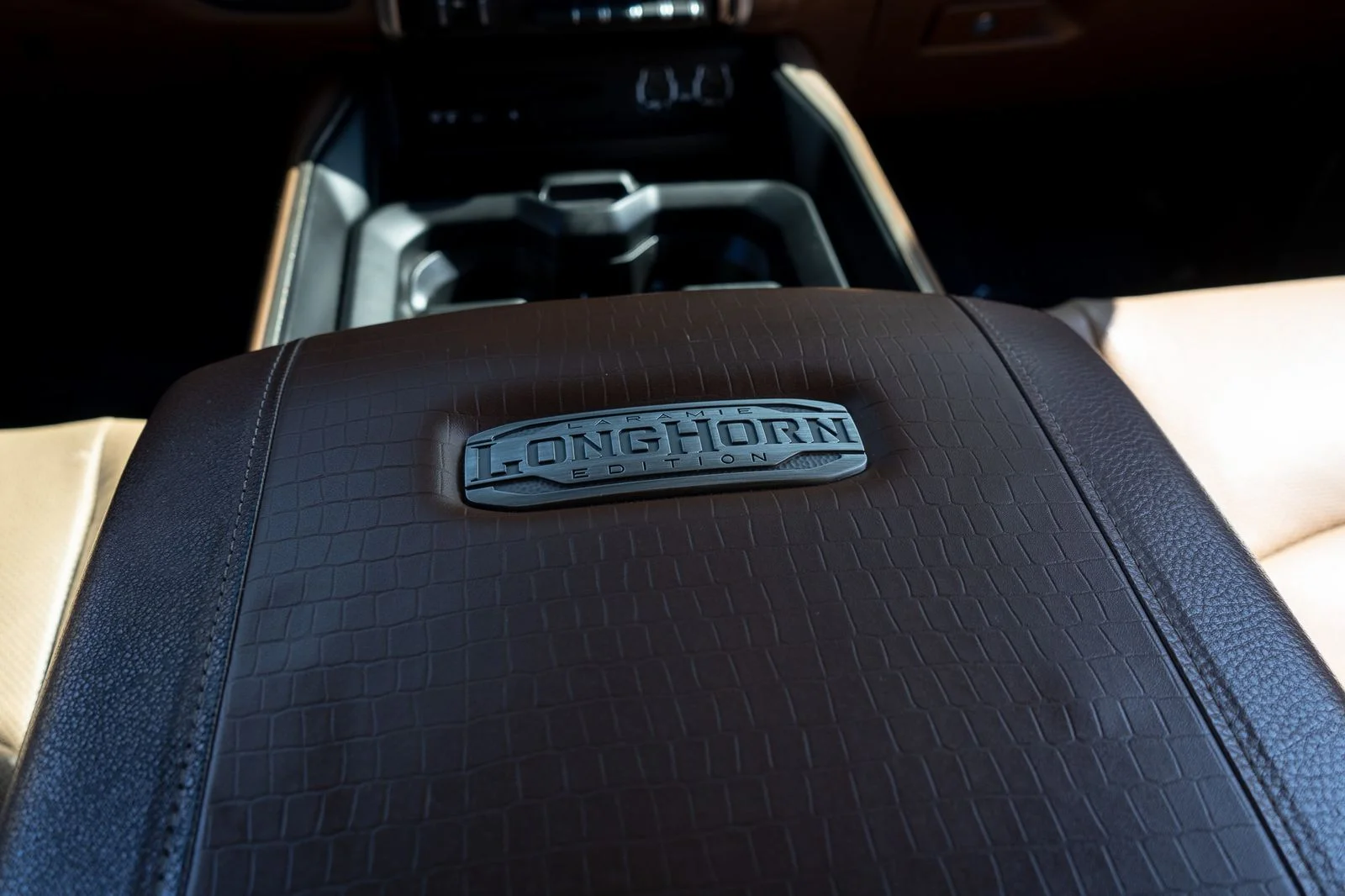Used 2019 Blue Ram Laramie Longhorn image 33