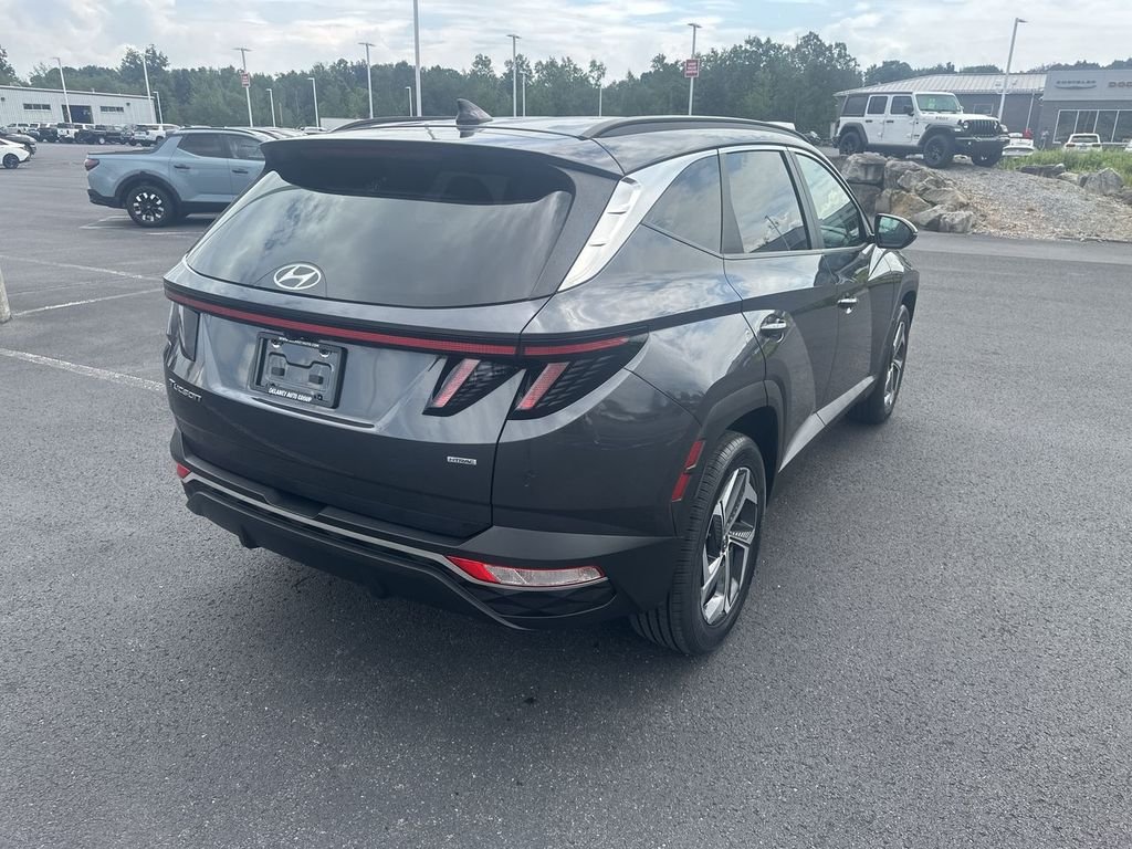 Used 2022 Gray Hyundai SEL image 8