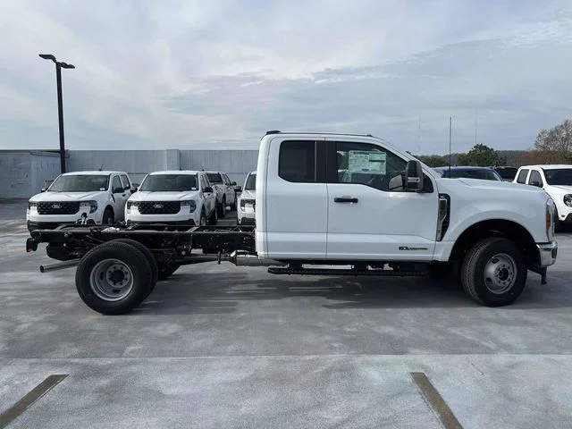 New 2026 White Ford XL image 2
