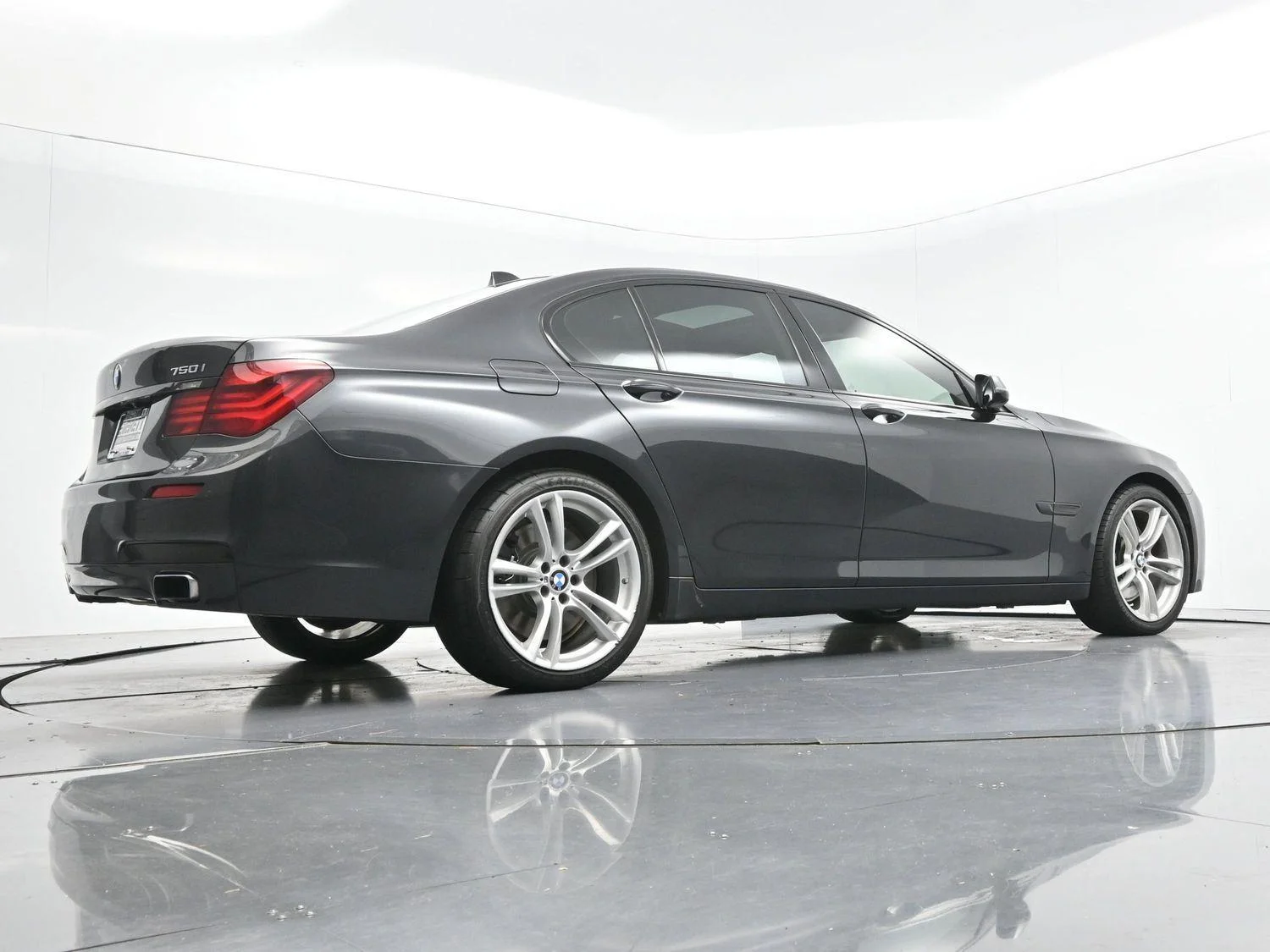 Used 2013 Dark Graphite Metallic Ii BMW 750i image 53