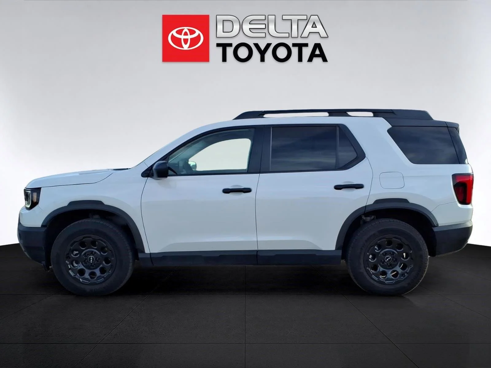 Used 2026 Platinum White Pearl Honda RTL image 2