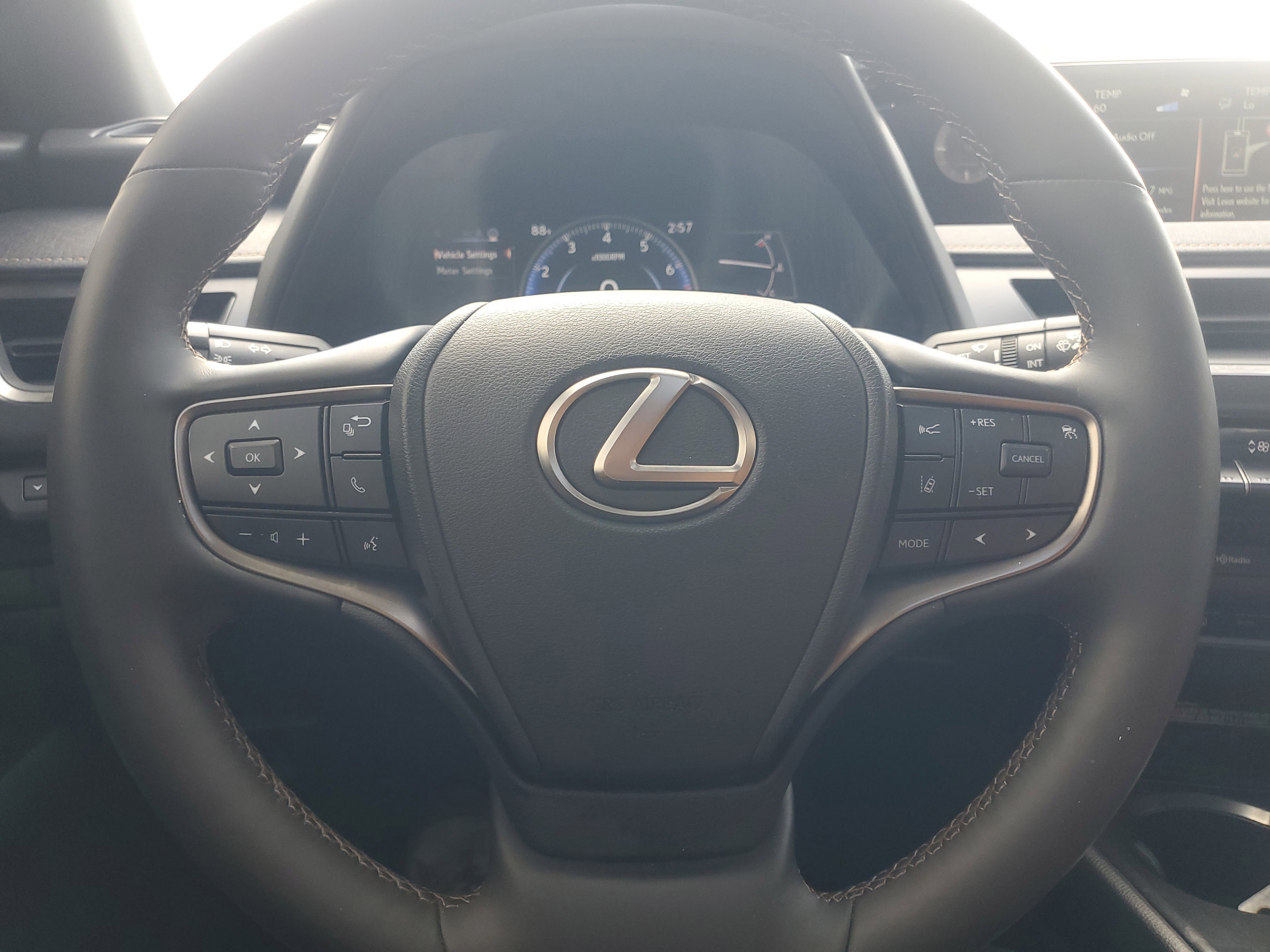 Certified Used 2022 White Pearl Lexus UX 200 image 21