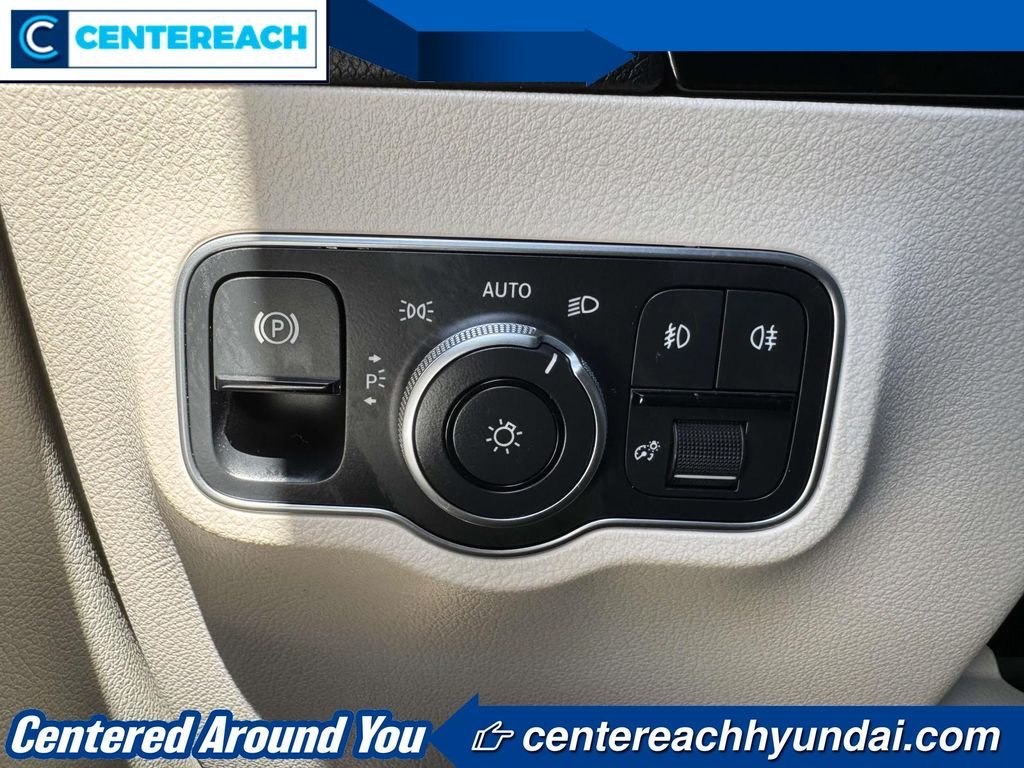 2023 Mercedes-Benz GLA Base - Photo 30