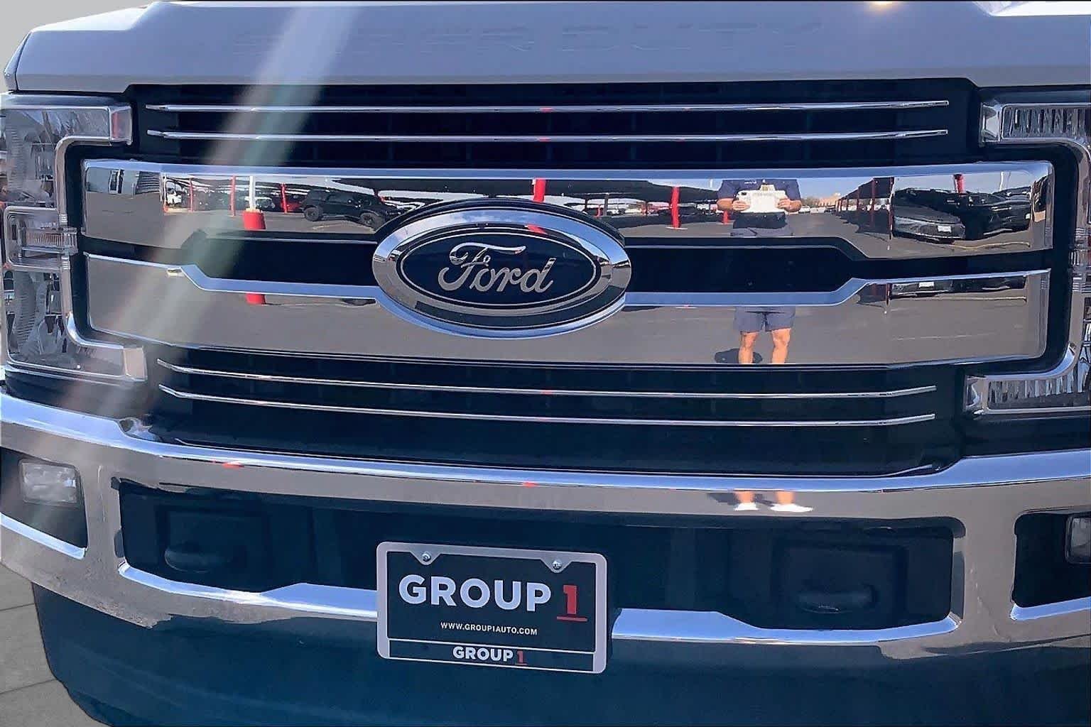 Used 2019 Oxford White Ford LARIAT image 30