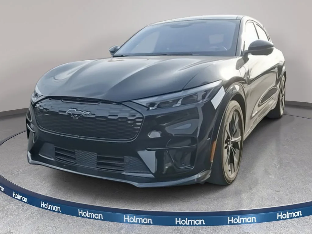2025 Ford Mustang-Mach-e GT's photo