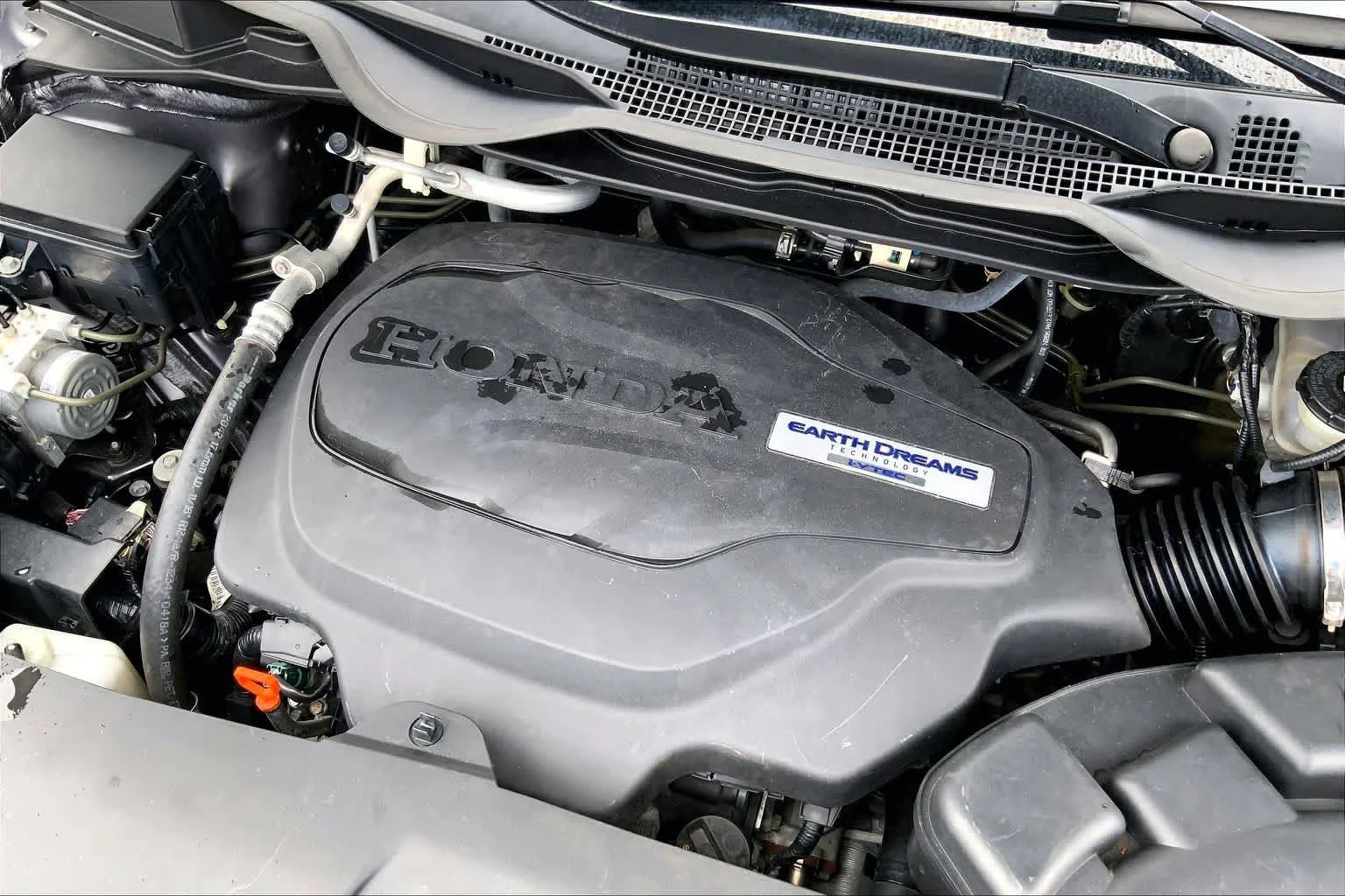 Certified Used 2018 Modern Steel Metallic Honda Touring image 31