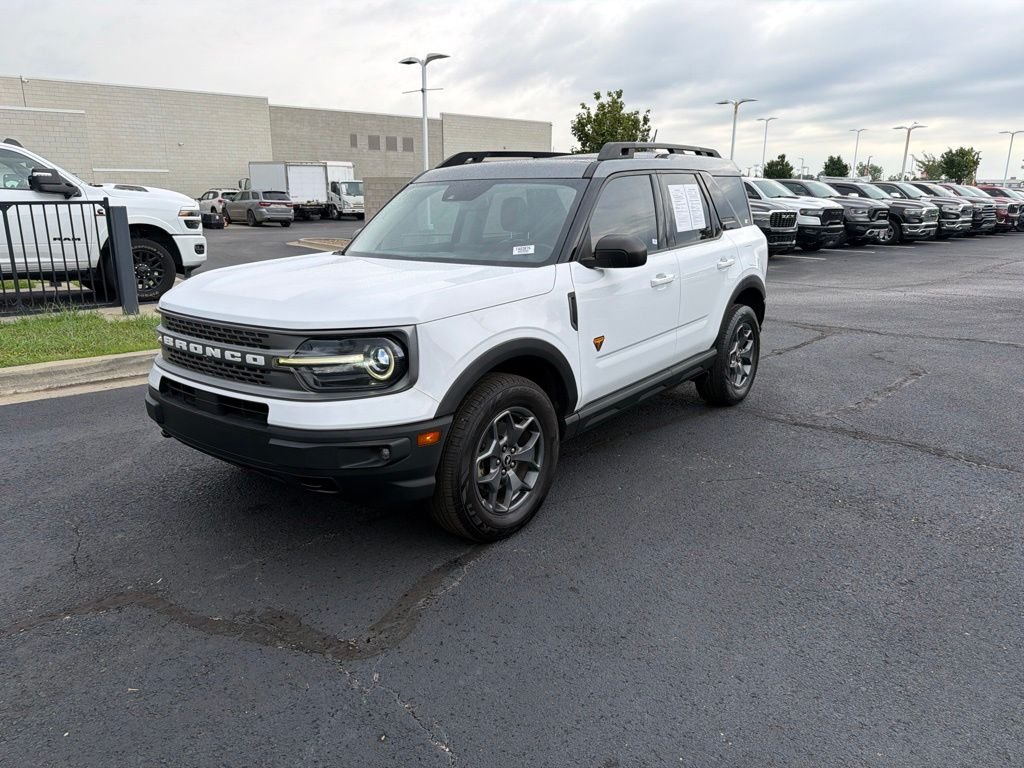 Used 2021 White Ford Badlands image 3
