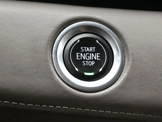2021 Cadillac Escalade ESV Premium Luxury Platinum - Photo 22