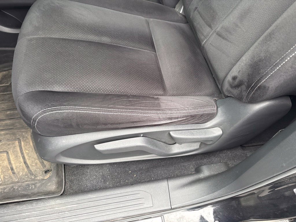 Used 2022 Black Nissan S image 15