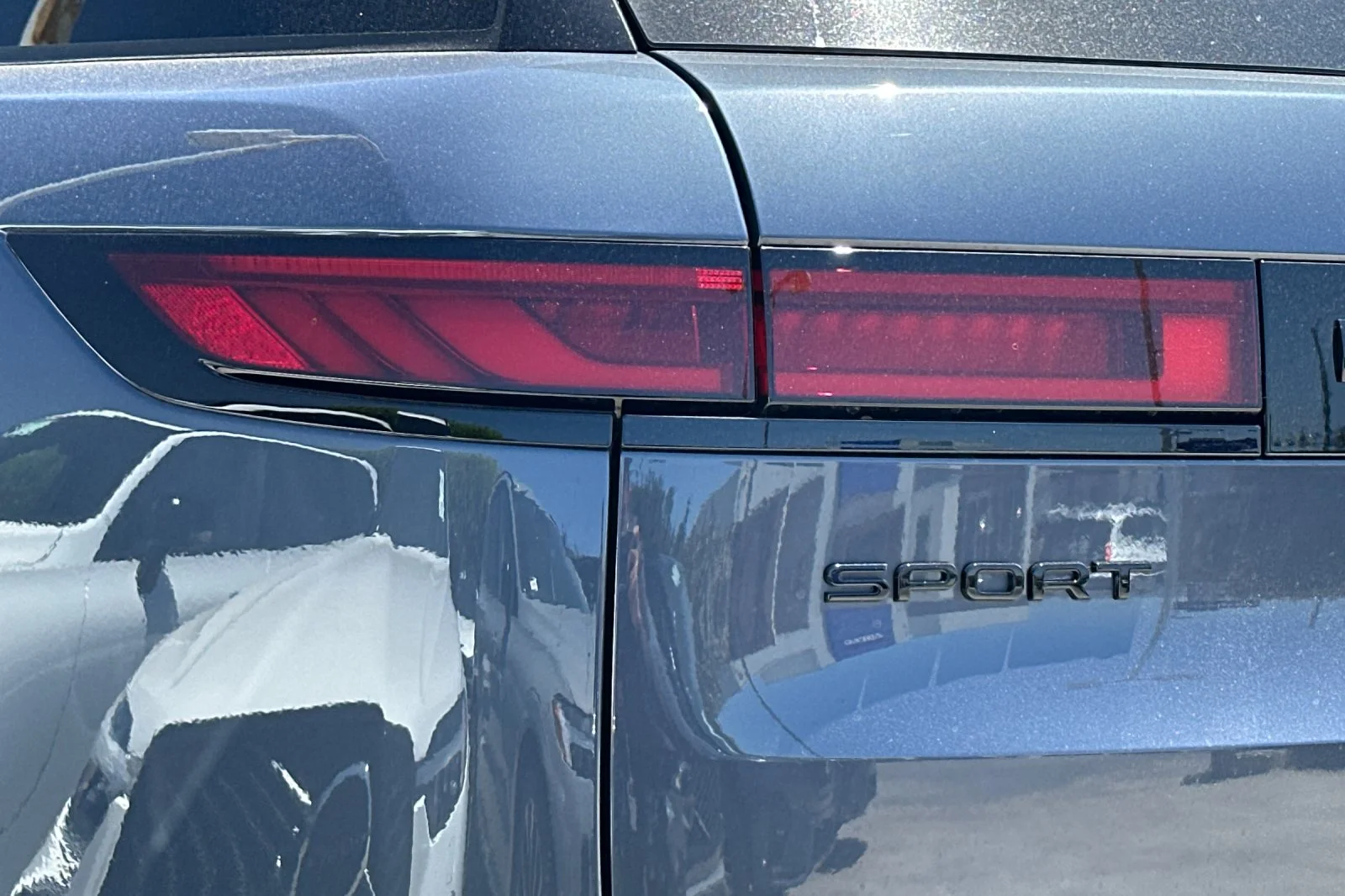 New 2026 Varesine Blue Land Rover SE image 27