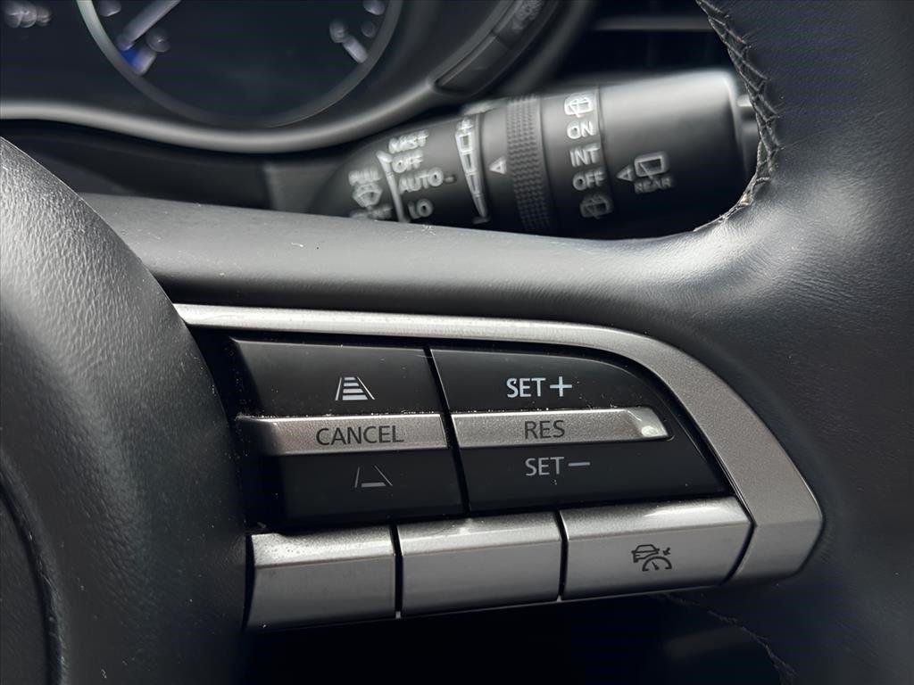 Used 2023 JET BLACK MICA MAZDA SELECT image 21