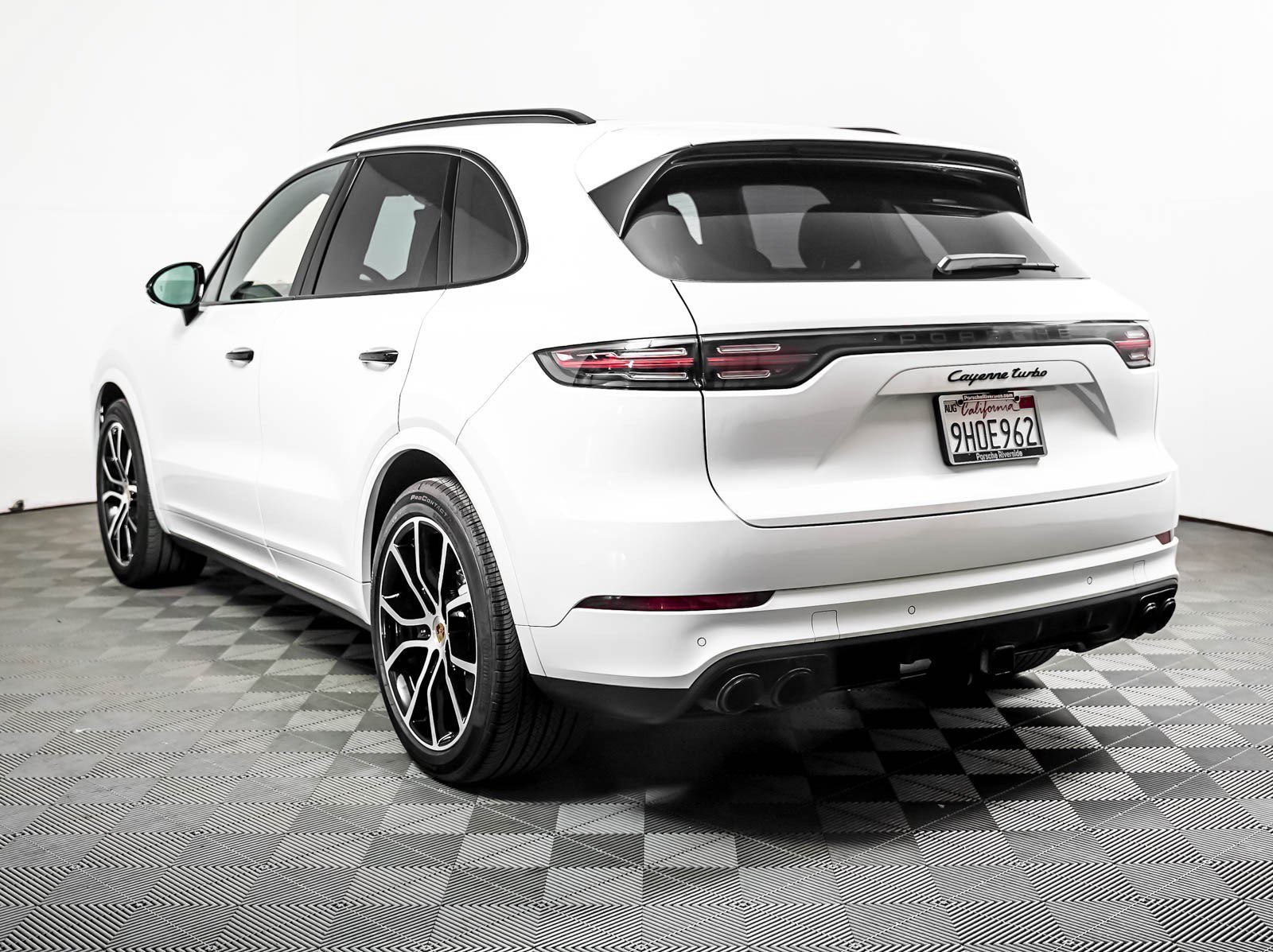Certified Used 2023 CARRARA WHITE Porsche Turbo image 3