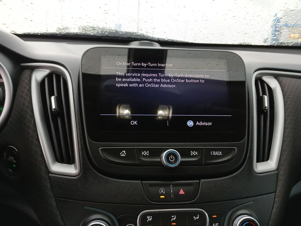 Used 2022 Silver Chevrolet LT image 14