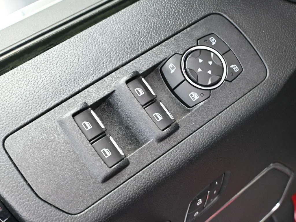 Used 2019 Red Ford Platinum image 20