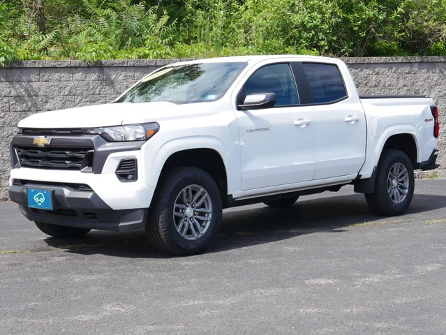 2023 Chevrolet Colorado LT