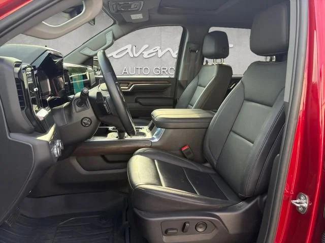 Used 2024 Volcanic Red Tintcoat GMC SLT image 19