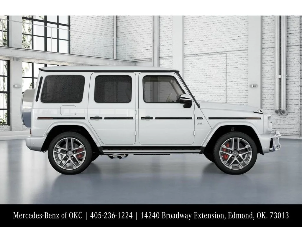 New 2027 MANUFAKTUR Moonlight White Metallic Mercedes-Benz AMG® G 63 SUV image 16