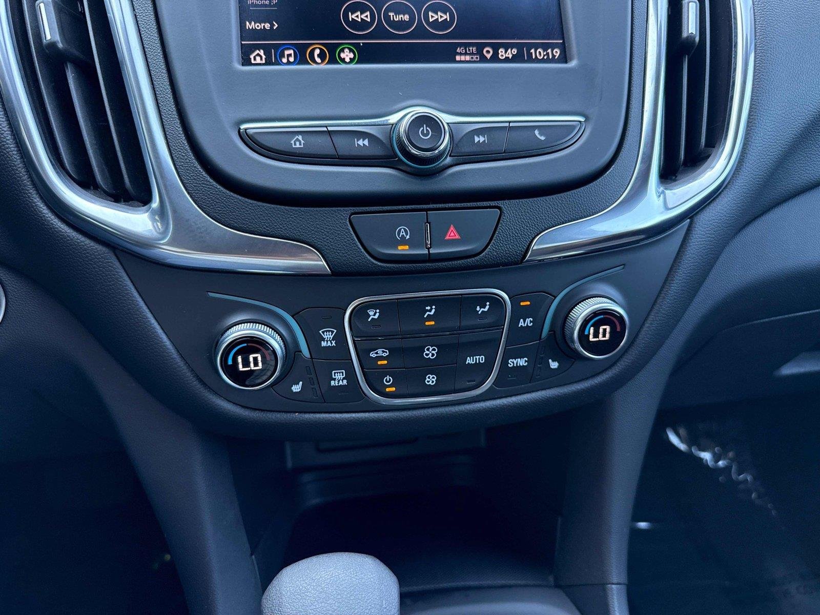 Used 2024 Summit White Chevrolet LT image 21