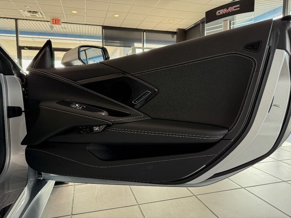 2026 Chevrolet Corvette 2LT - Photo 21