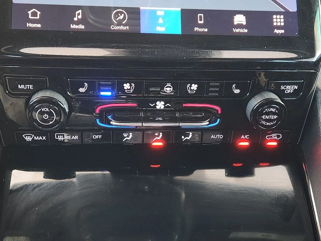 Used 2022 Black Jeep Trailhawk image 20