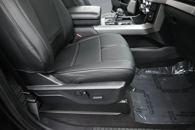 Certified Used 2023 Avalanche Ford XLT image 33