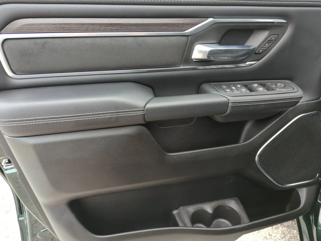 New 2026 Serrano-Green Metallic Exterior Paint RAM Laramie image 15