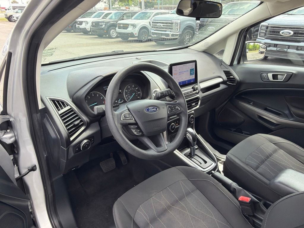 Used 2021 Silver Metallic Ford SE image 8