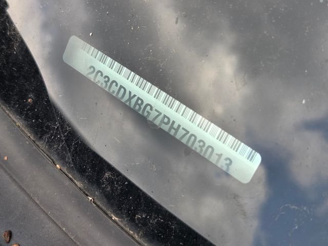 Used 2023 Gray Dodge SXT image 7