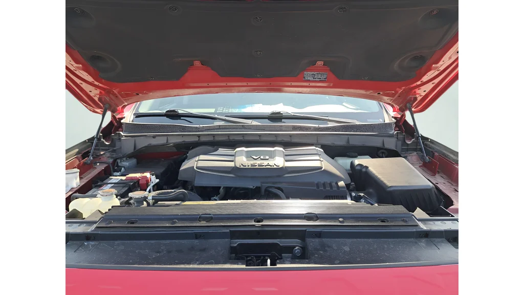 Used 2022 Red Nissan SV image 9
