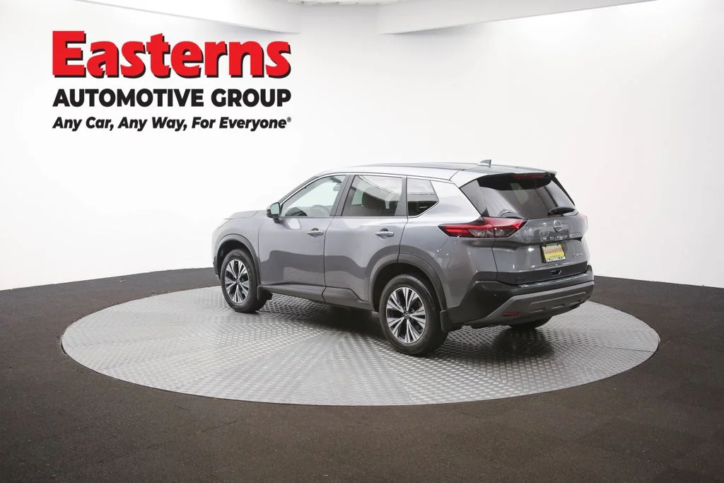 Used 2023 Gray Nissan SV image 63