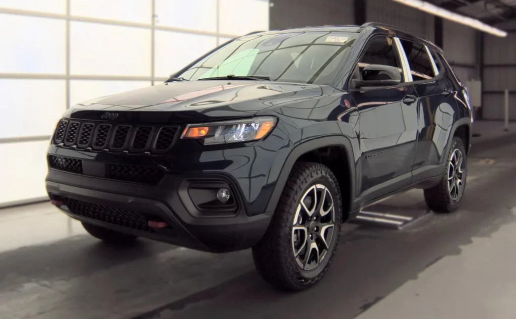 Used 2026 Blue Jeep Trailhawk image 1