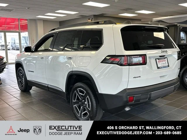 New 2026 Bright White Clear-Coat Exterior Paint Jeep Laredo image 4